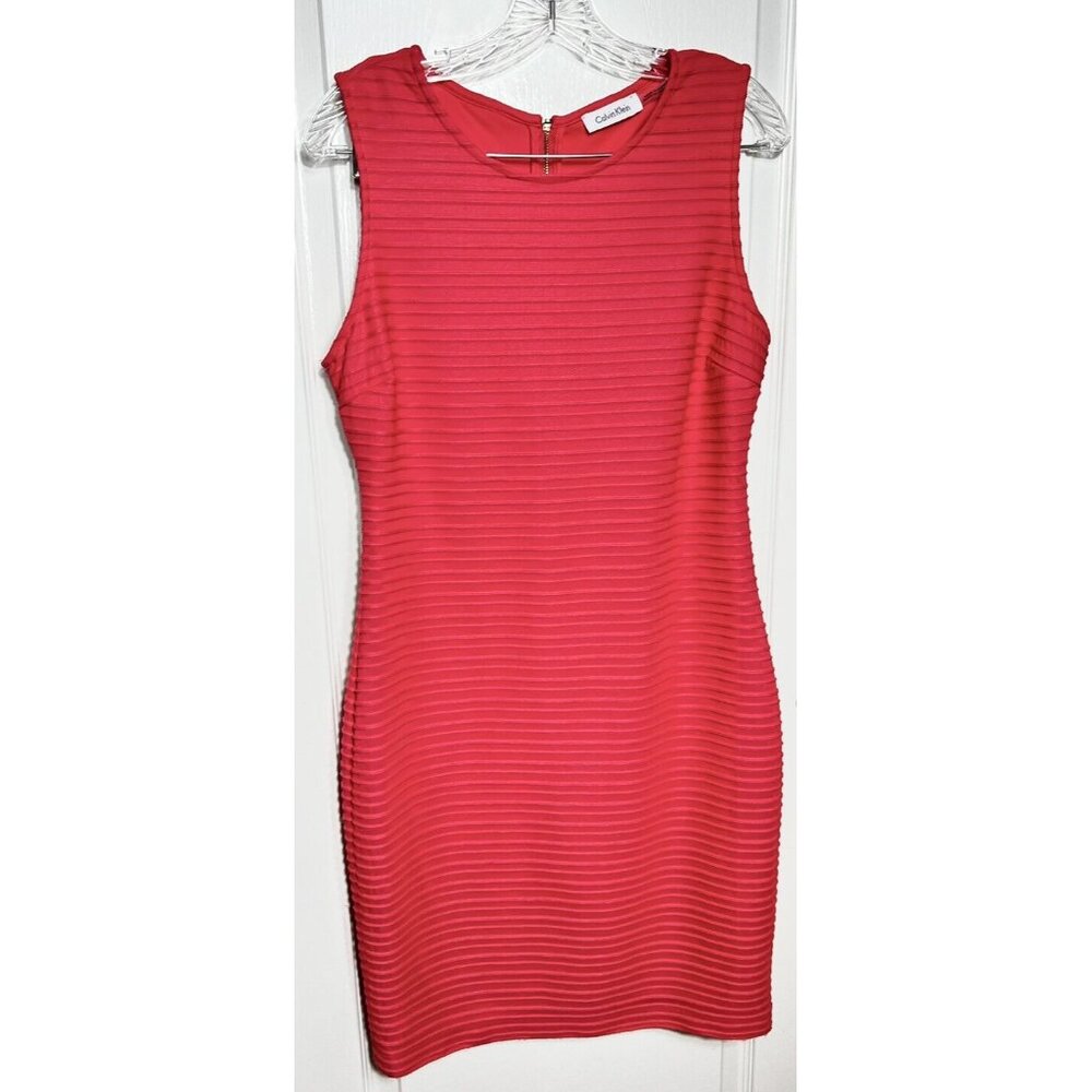 Calvin Klein Dress Women's Size 8 Sleeveless Lined. Horizontal Ribbed Fitted